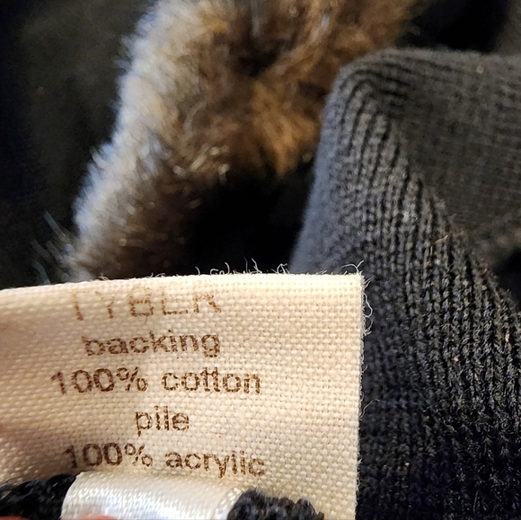 La maison de la fausse fourrure black wool fur Button Up Glam cardigan S - Picture 11 of 14